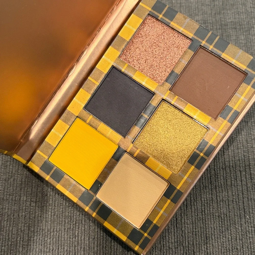 Makeup Revolution 90’s Baby Eyeshadow Palette - NEVER USED!!   beauty palettes